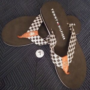 Tommy Hilfiger Flip-Flops